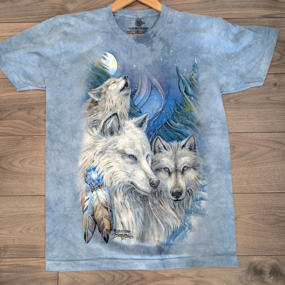 The Mountain Wolf Tee